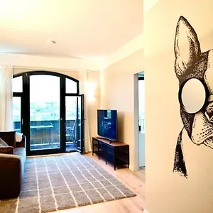  Apartment Neu Lofts In Kulturdenkmal Nähe Zentrum